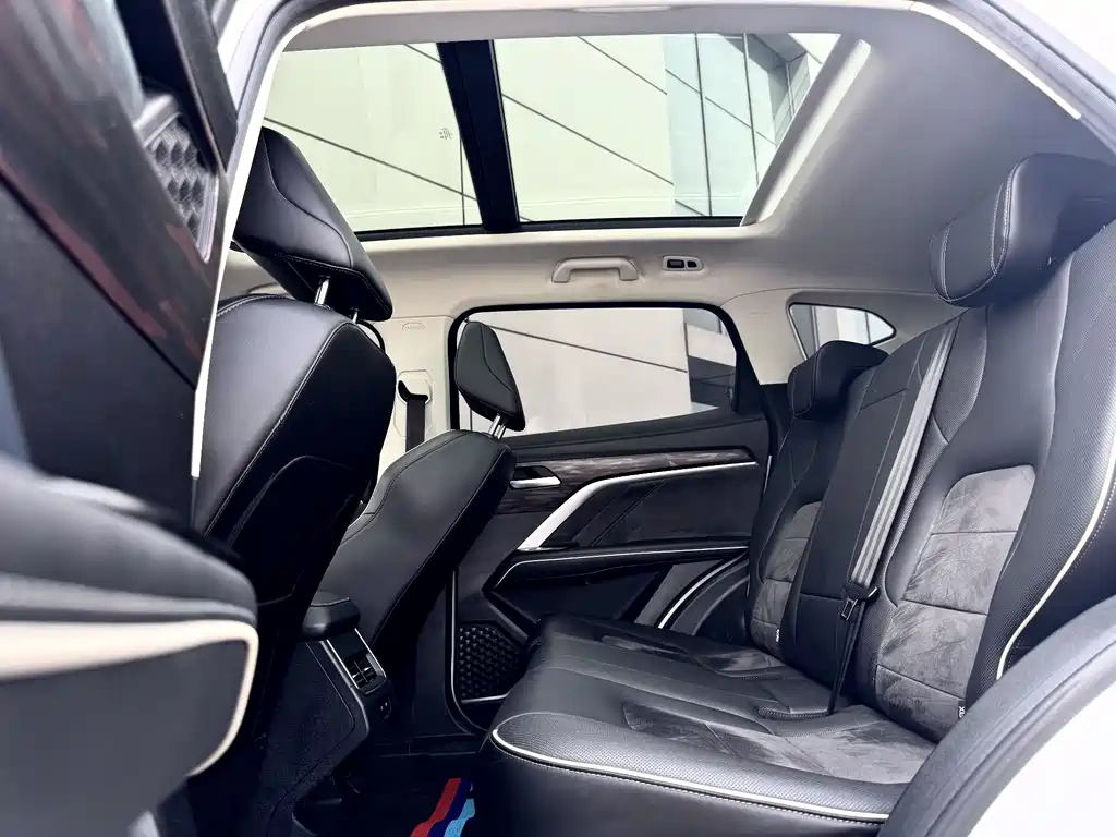 Haval H6 2023 — фото 13