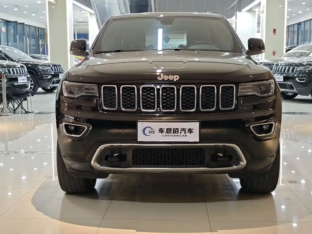 Jeep Grand Cherokee 2019 — фото 2