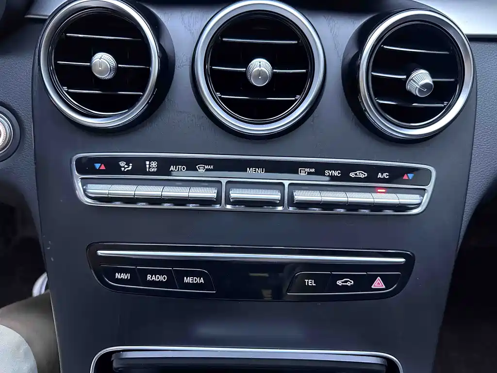 Mercedes-Benz C-Class 2021 — фото 11