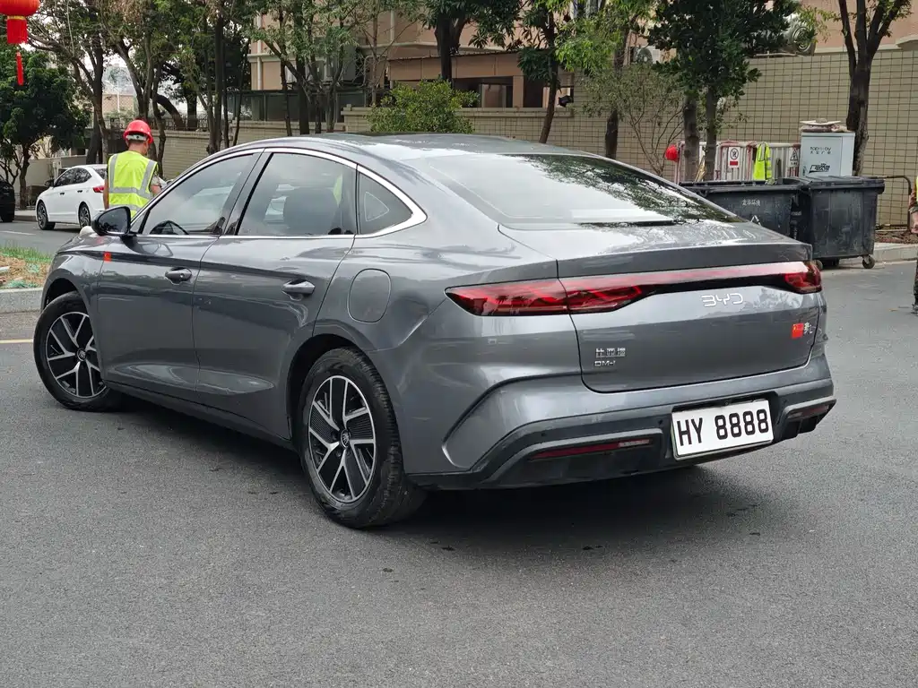 BYD Qin L 2024 — фото 14