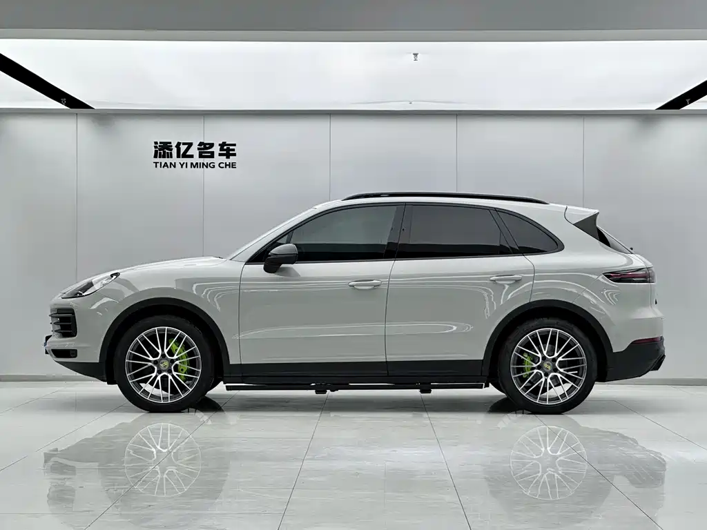 Porsche Cayenne 2019