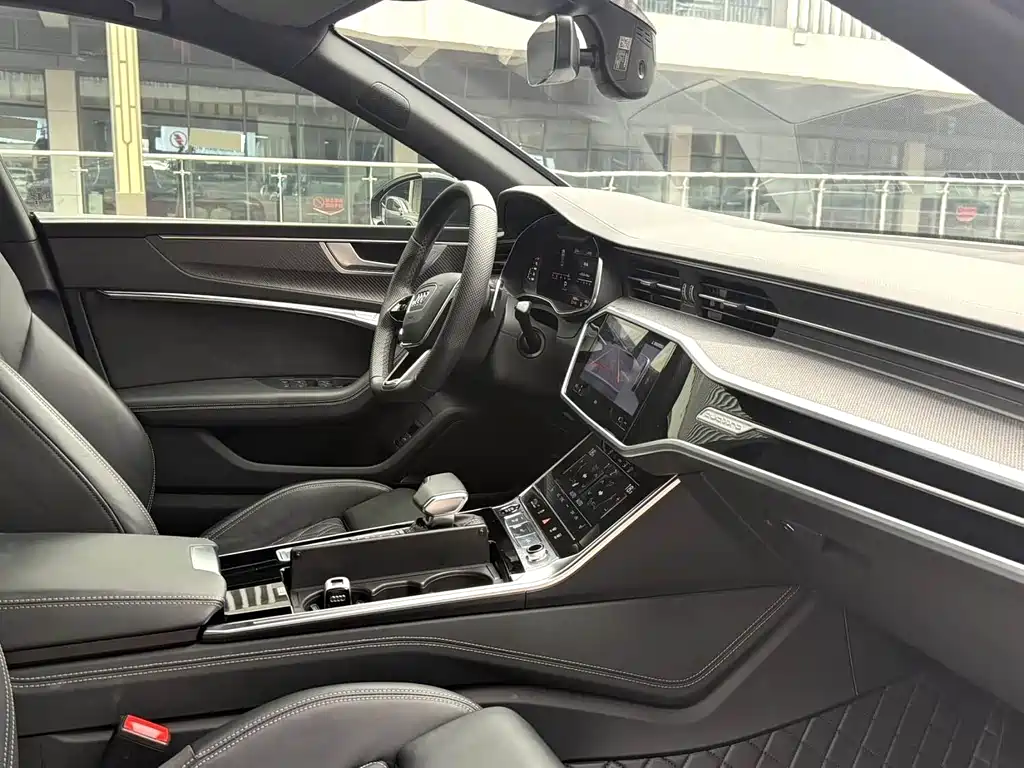 Audi A7 2025 — фото 3