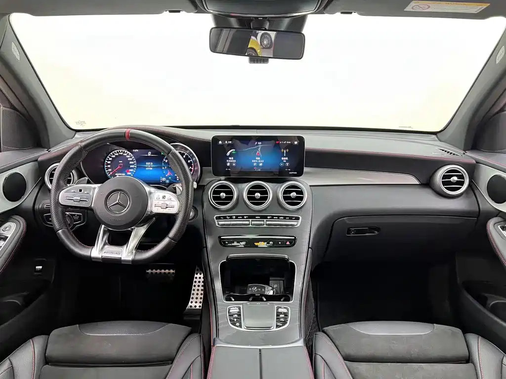 Mercedes-Benz GLC AMG 2020 — фото 14