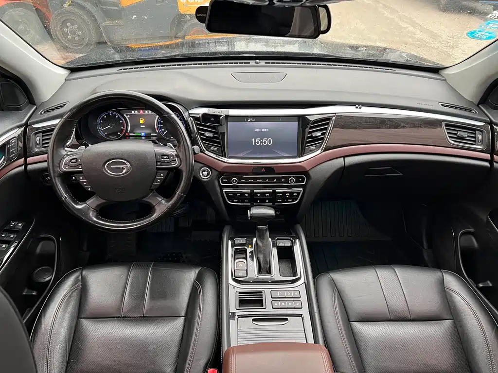 GAC Motor Trumpchi GS8 2018 — фото 19