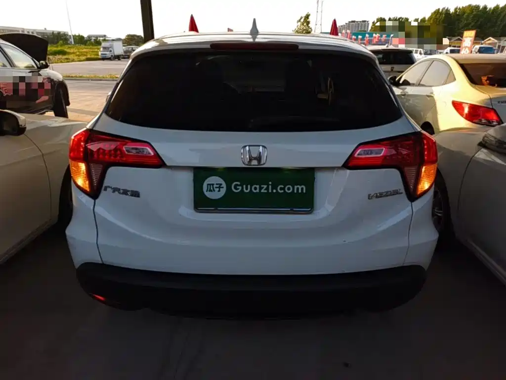 Honda Vezel 2016 — фото 6
