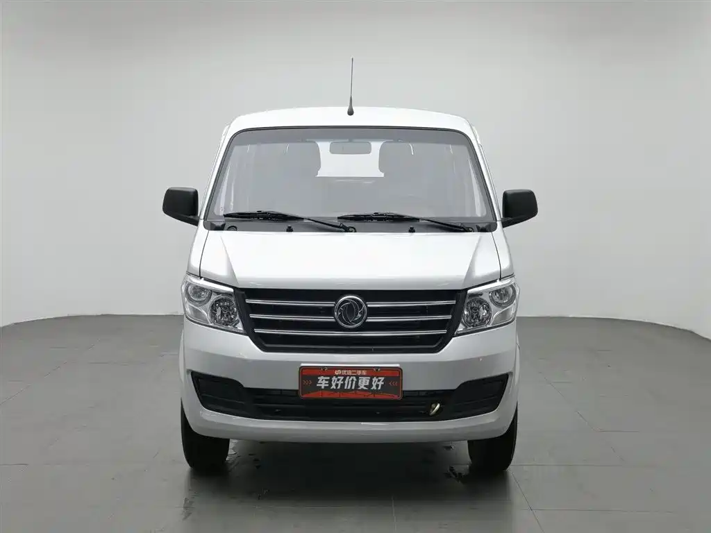 DFSK C32 2025