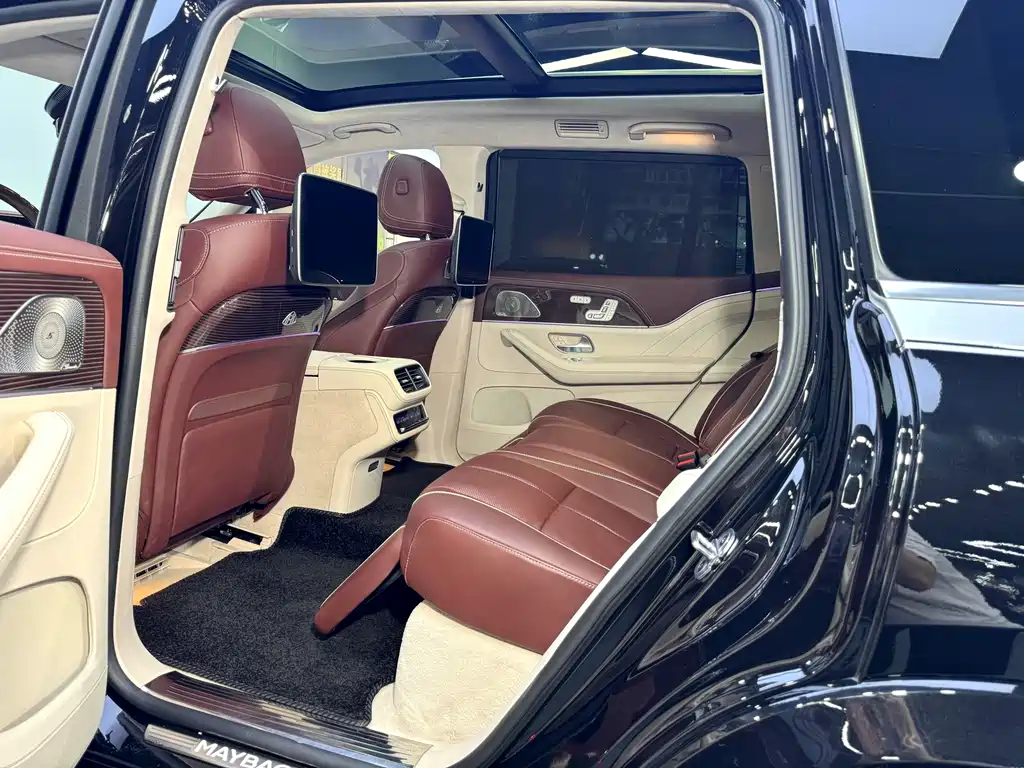 Mercedes-Benz GLS 2022