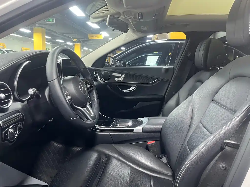Mercedes-Benz C-Class 2018 — фото 4