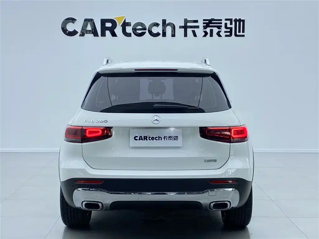 Mercedes-Benz GLB 2021