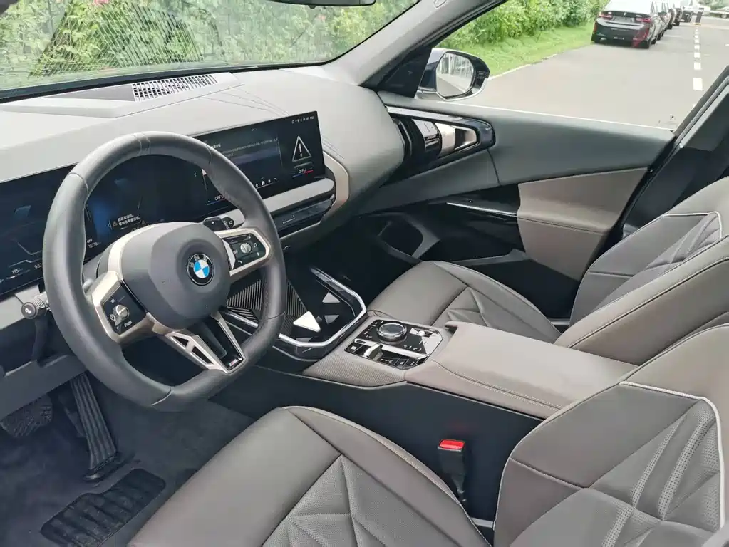 BMW X3 2025 — фото 9