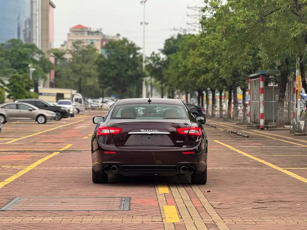 Maserati Ghibli 2015 — фото 4