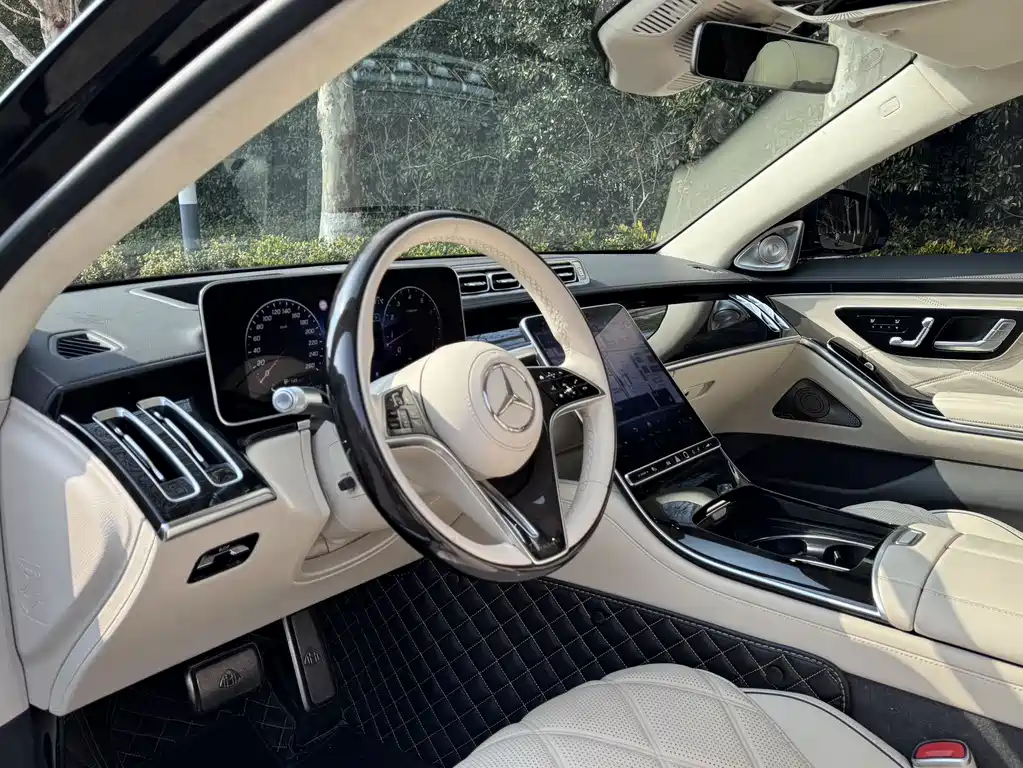 Mercedes-Benz S-Class 2024 — фото 18