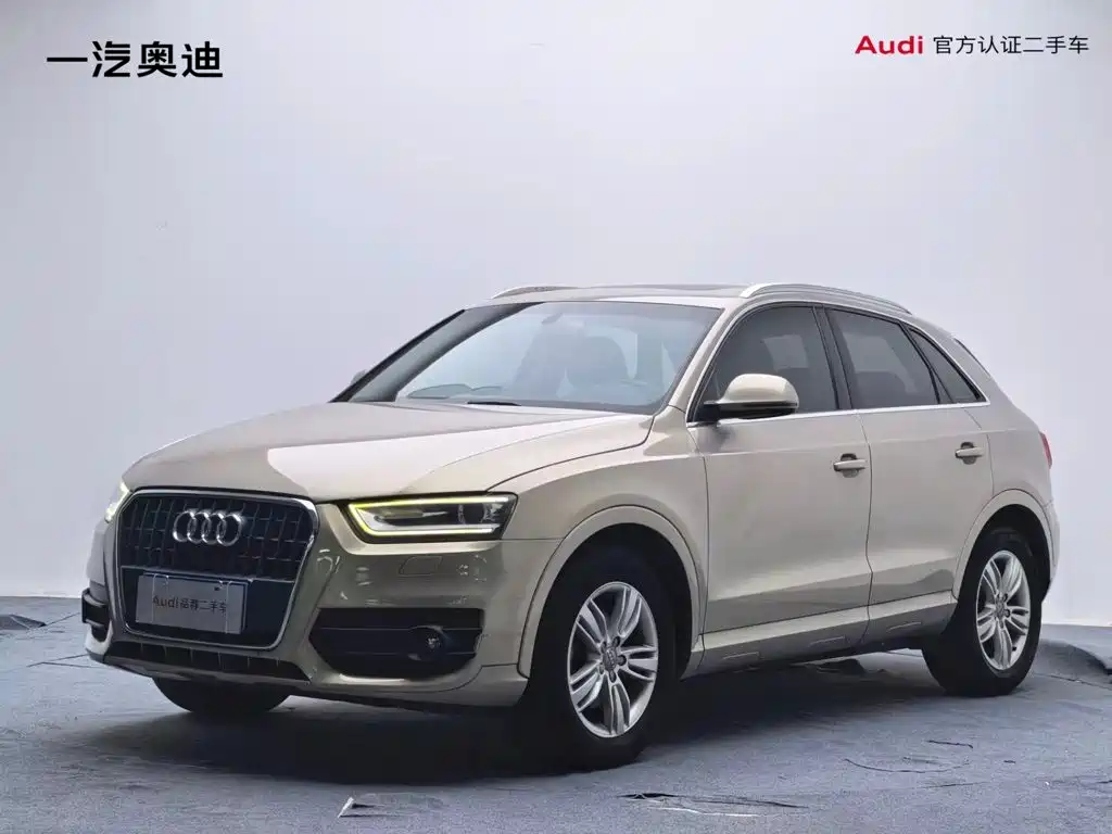 Audi Q3 2015 — фото 1