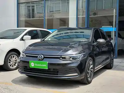 Volkswagen Golf 2023