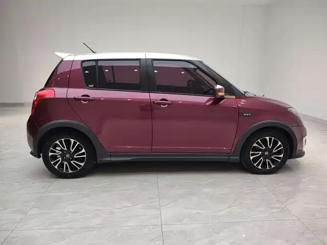 Suzuki Swift 2018 — фото 7
