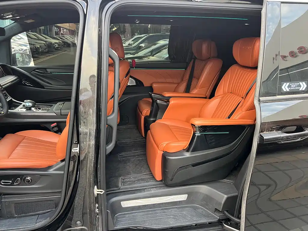 GAC Motor Trumpchi E9 2025 — фото 11
