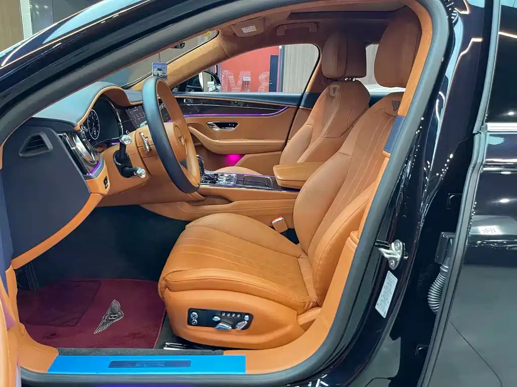 Bentley Flying Spur 2022