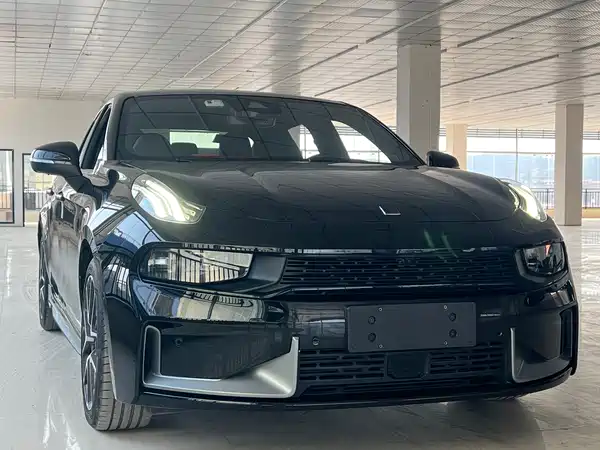 Lynk & Co 03 2019
