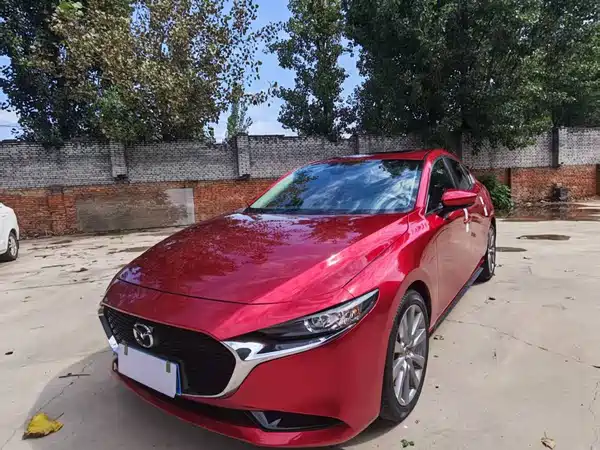 Mazda 3 Axela 2021