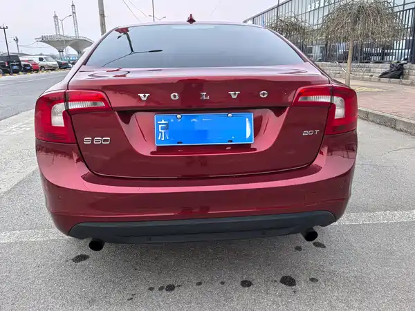 Volvo S60 2011