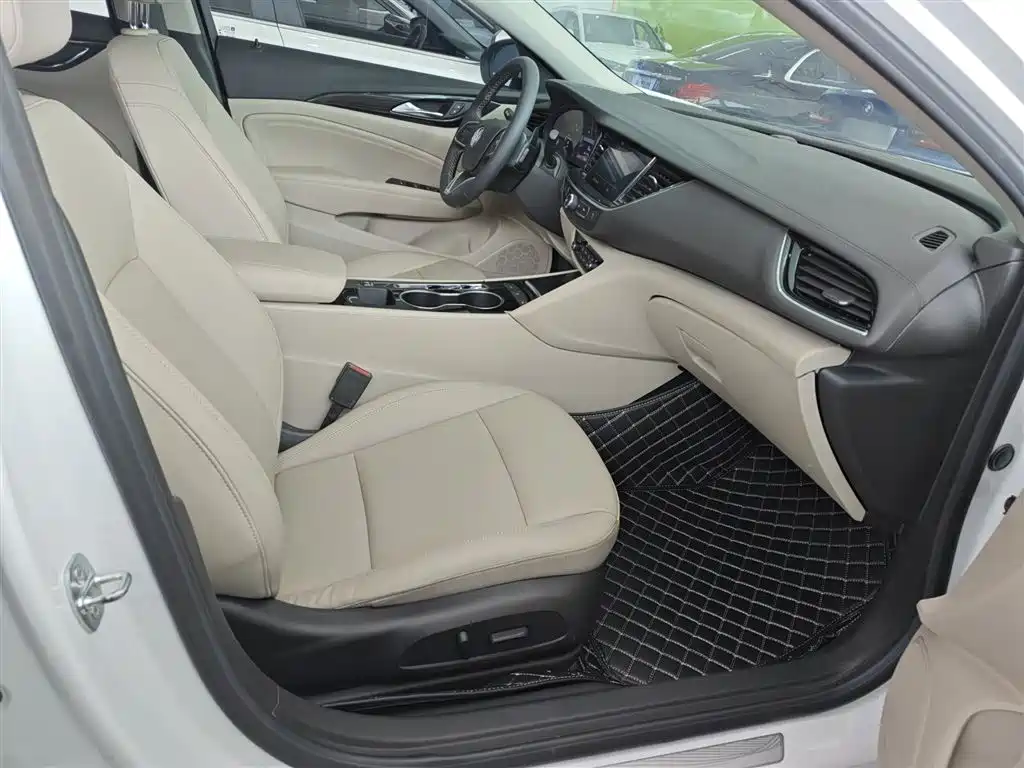 Buick Regal 2020 — фото 25