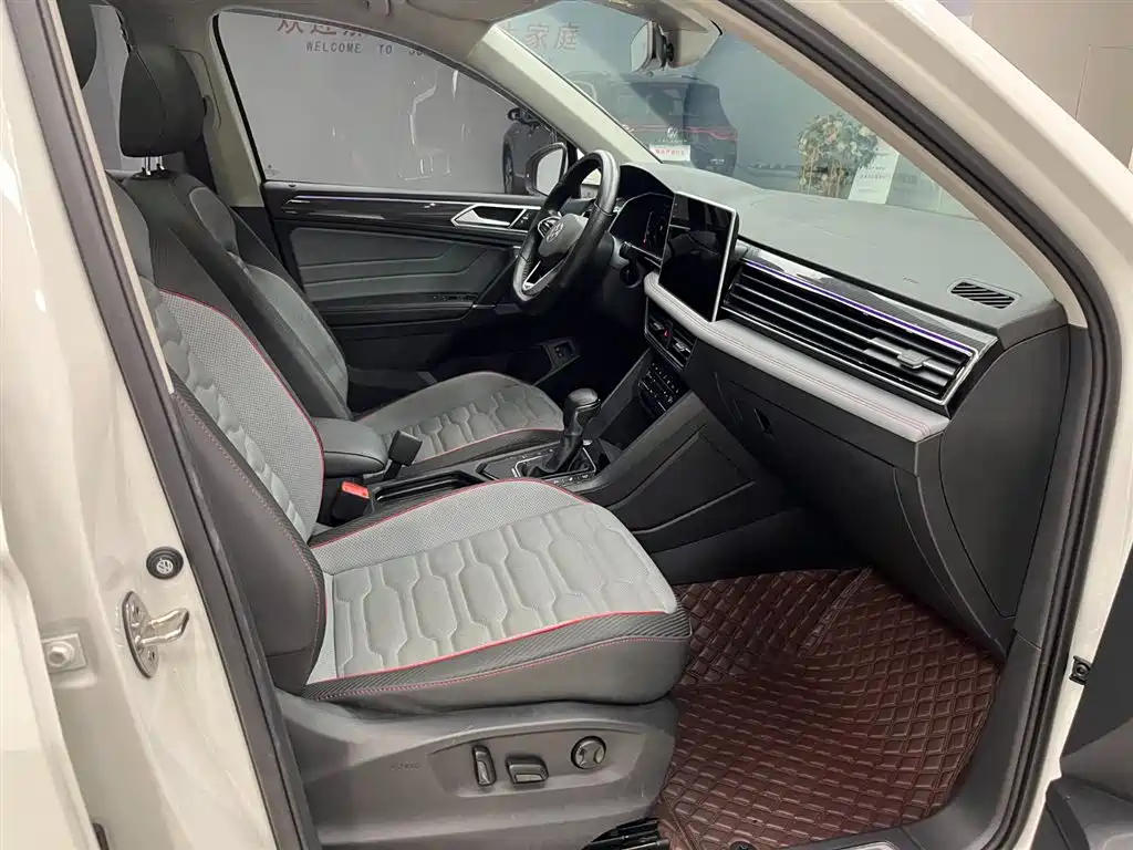 Volkswagen Tiguan L PHEV 2022 — фото 13