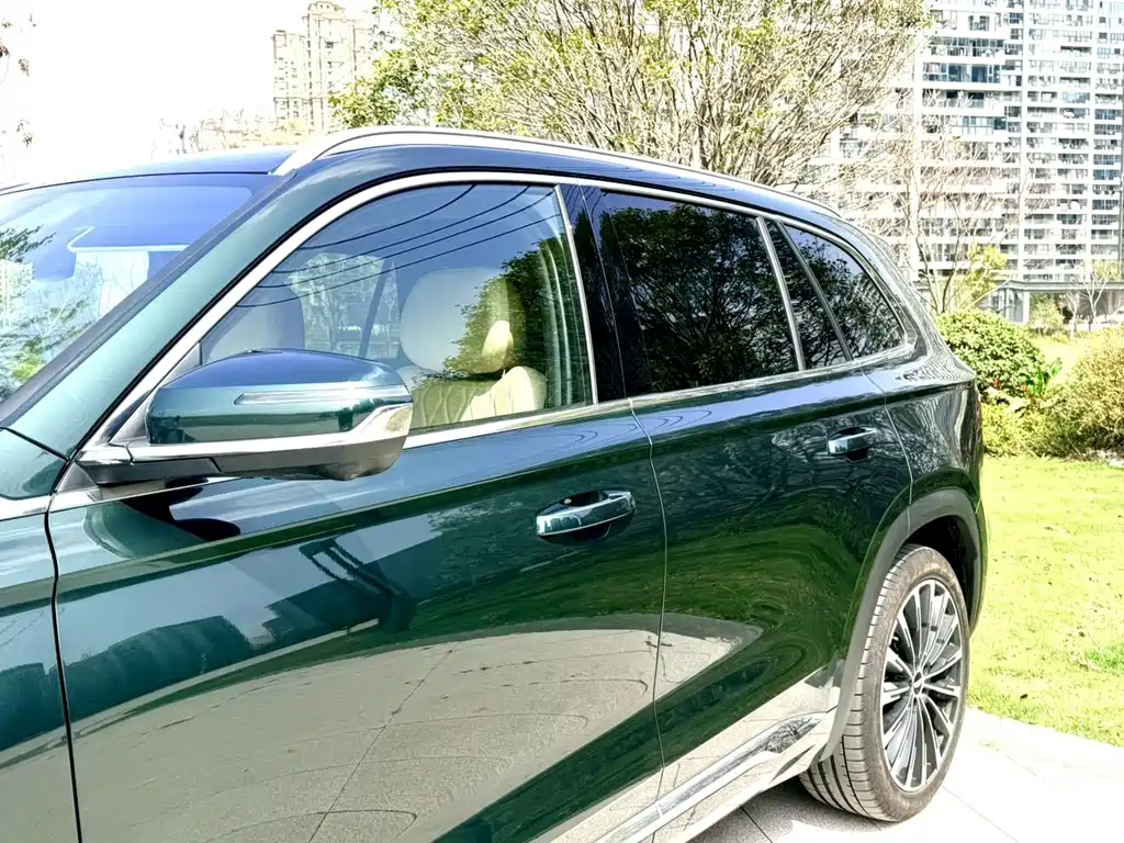 Geely Xingyue L 2024 — фото 5