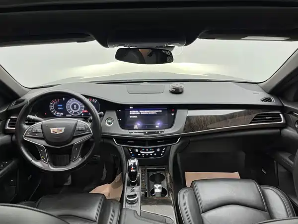 Cadillac CT6 2022