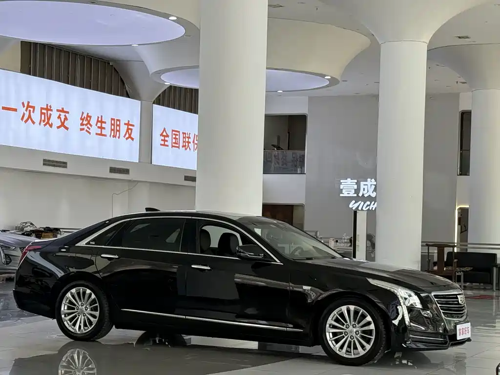 Cadillac CT6 2018 — фото 3