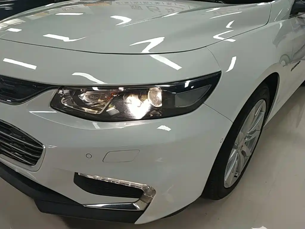 Chevrolet Malibu XL 2017 — фото 24