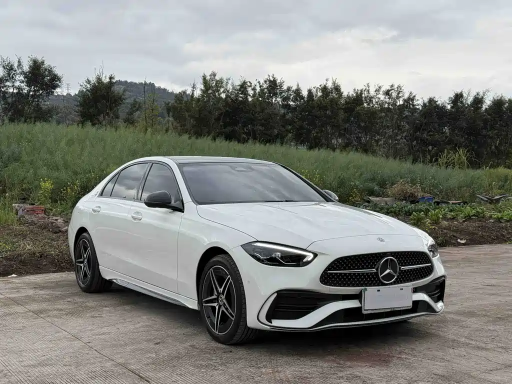 Mercedes-Benz C-Class 2024 — фото 20