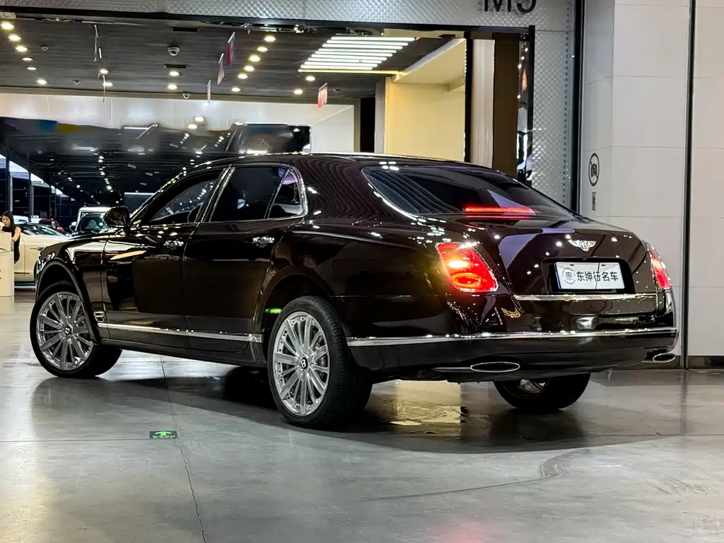 Bentley Mulsanne 2014 — фото 4