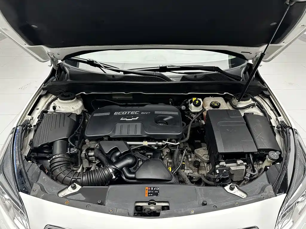 Chevrolet Malibu 2015 — фото 11