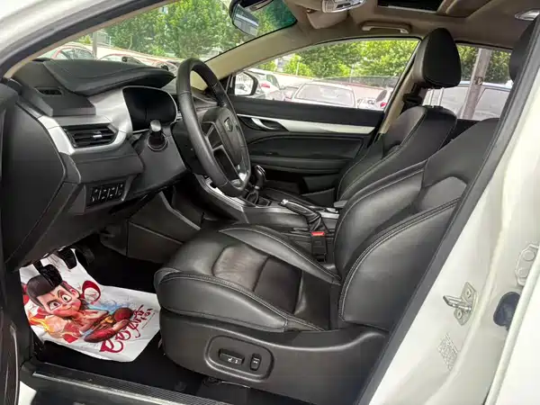 Geely Emgrand 2018