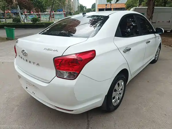 Hyundai Accent 2019