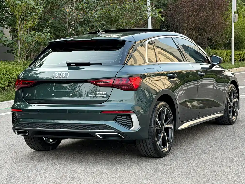 Audi A3 2023 — фото 14