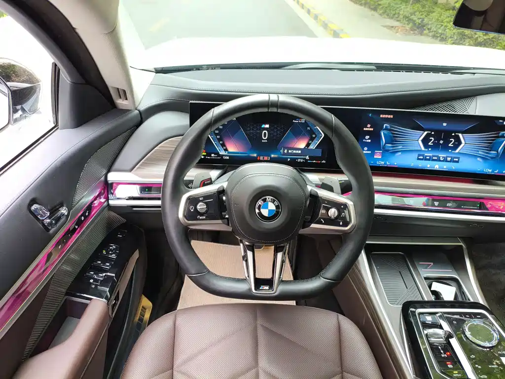 BMW 7 Series 2024 — фото 14