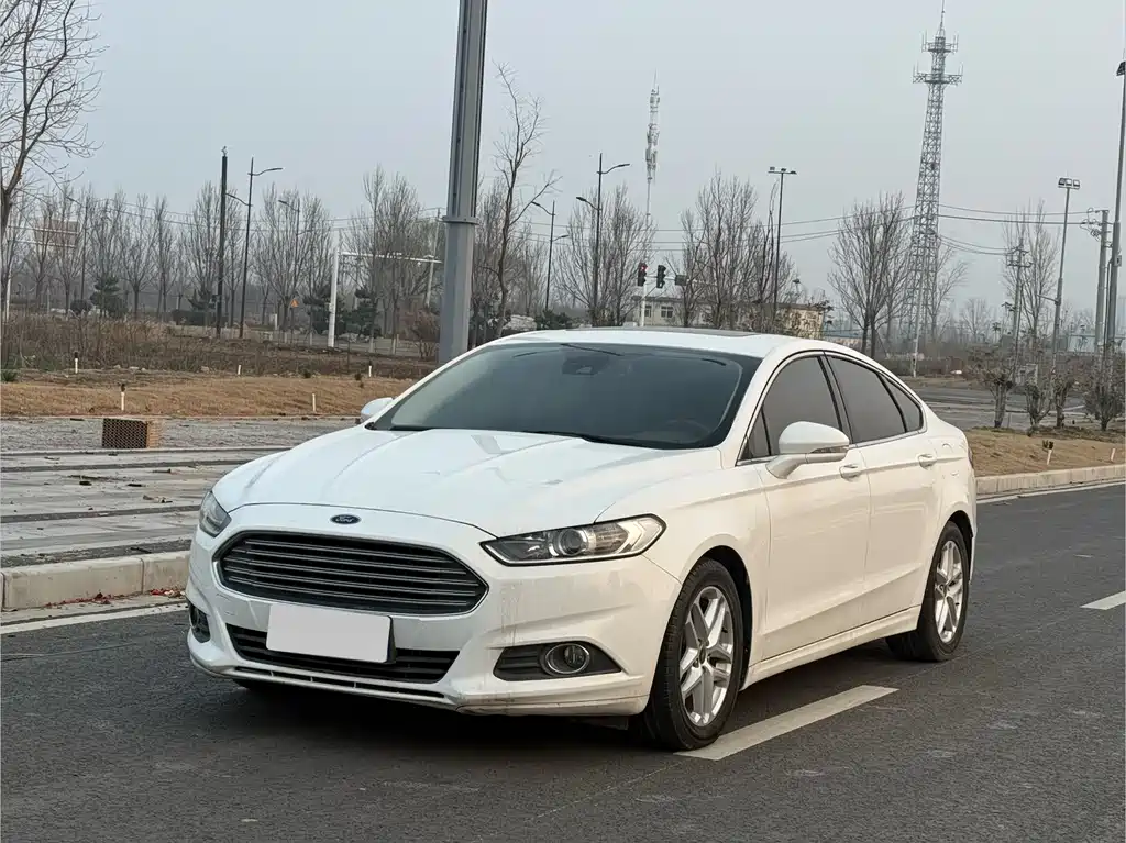Ford Mondeo 2016 — фото 1