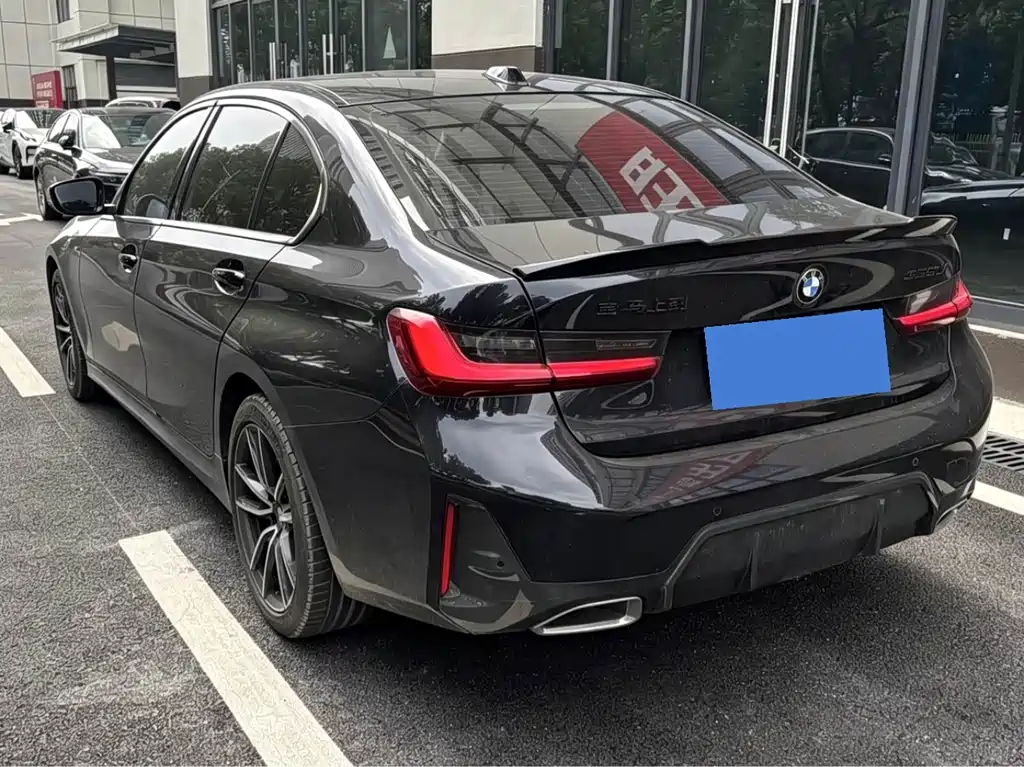 BMW 3 Series 2023