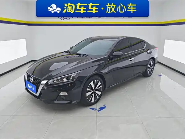 Nissan Teana 2021