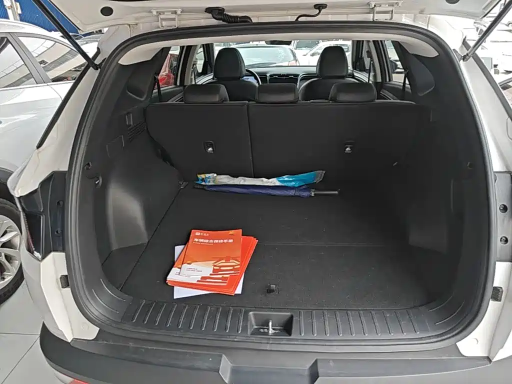 Hyundai Tucson 2023 — фото 19