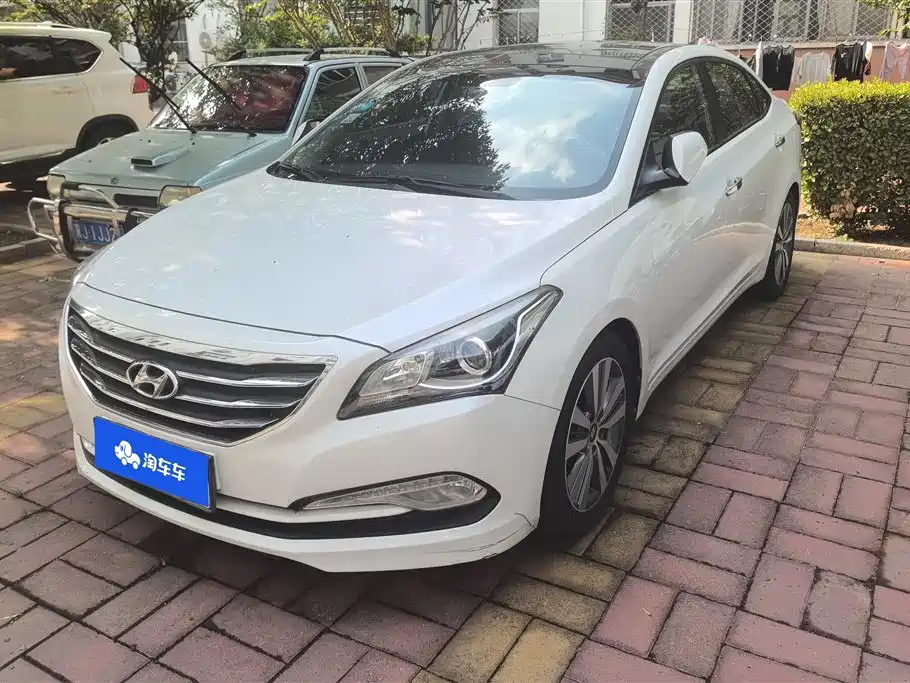 Hyundai Mistra 2014