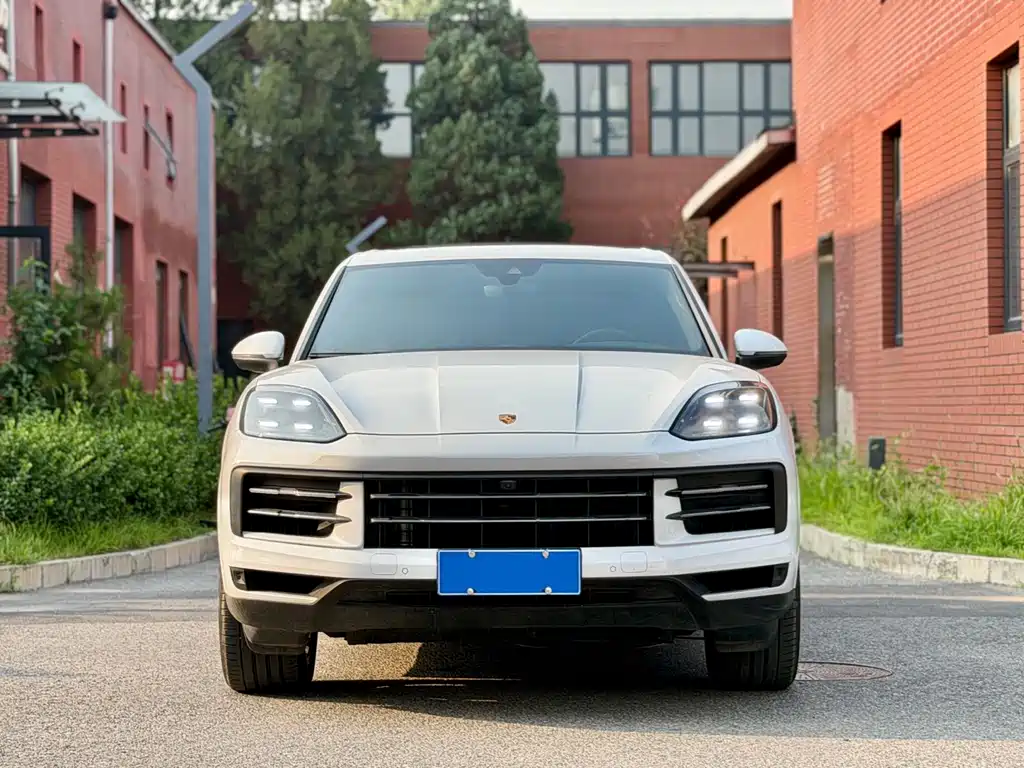 Porsche Cayenne 2024
