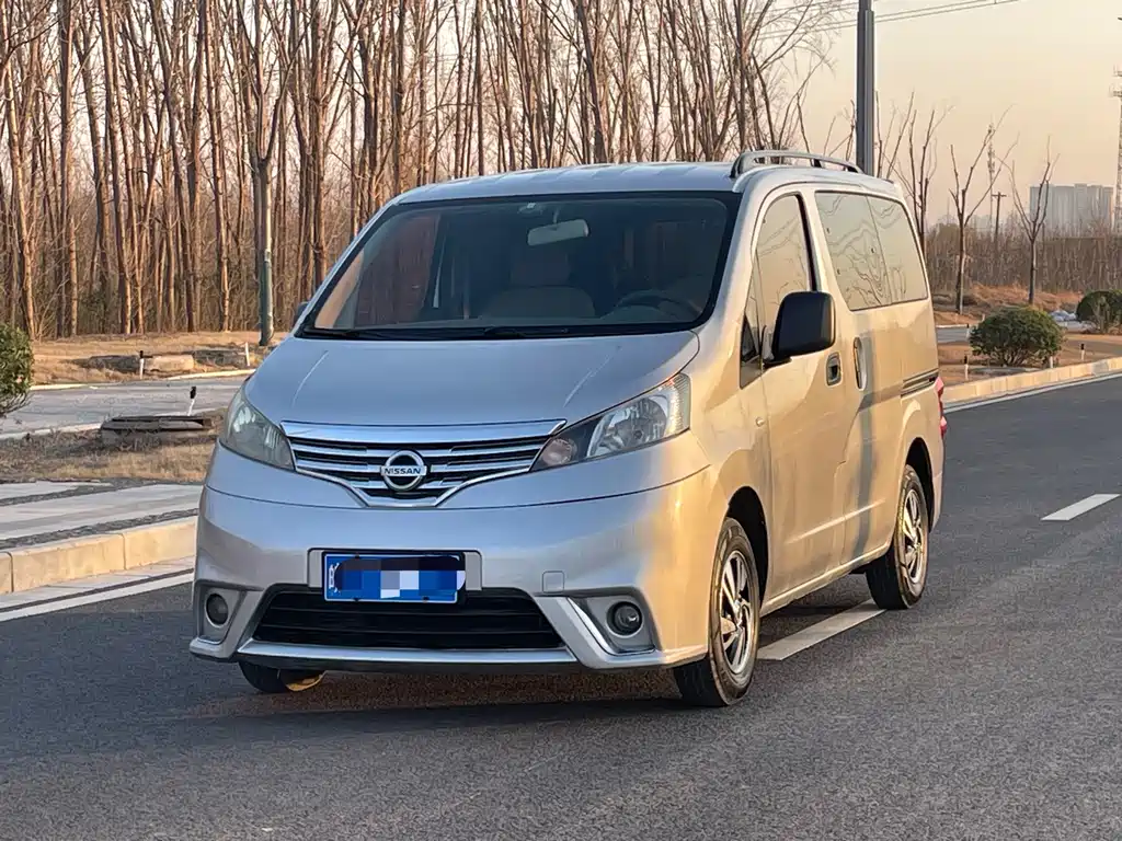 Nissan NV200 2018 — фото 3