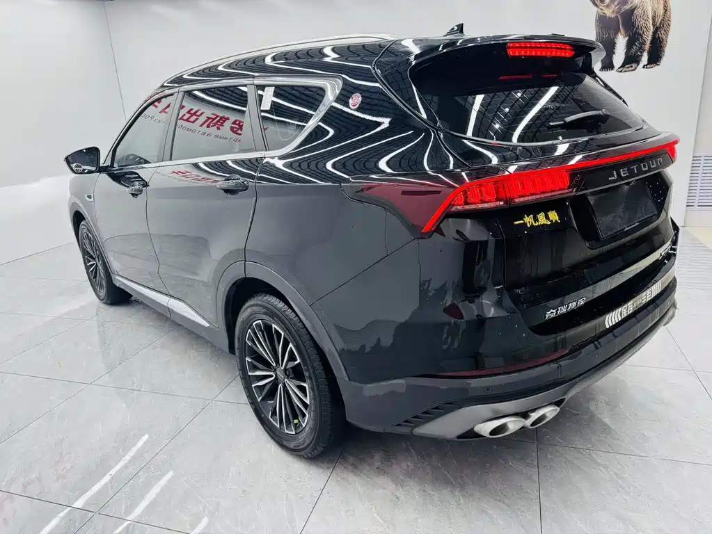 Jetour Jietu X70 PLUS 2022 — фото 12