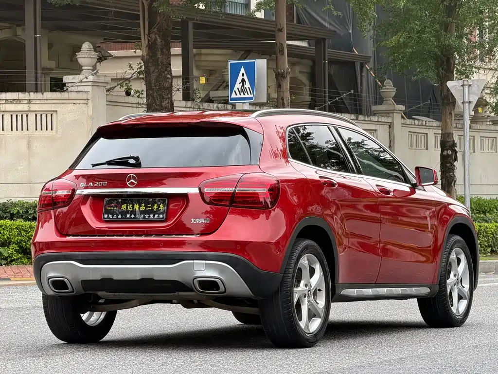 Mercedes-Benz GLA 2018 — фото 18