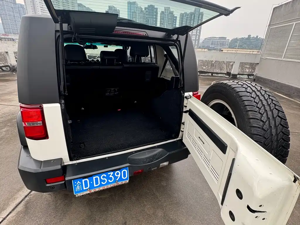 Beijing Off-Road BJ40 2017 — фото 13