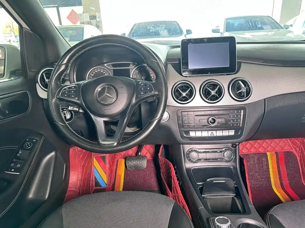 Mercedes-Benz B-Class 2015 — фото 8