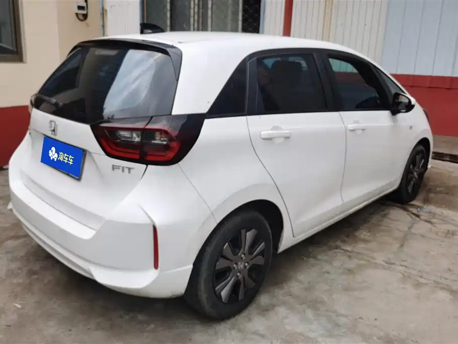 Honda Fit 2022 — фото 3