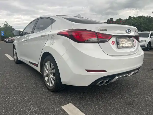 Hyundai Elantra Langdong 2017